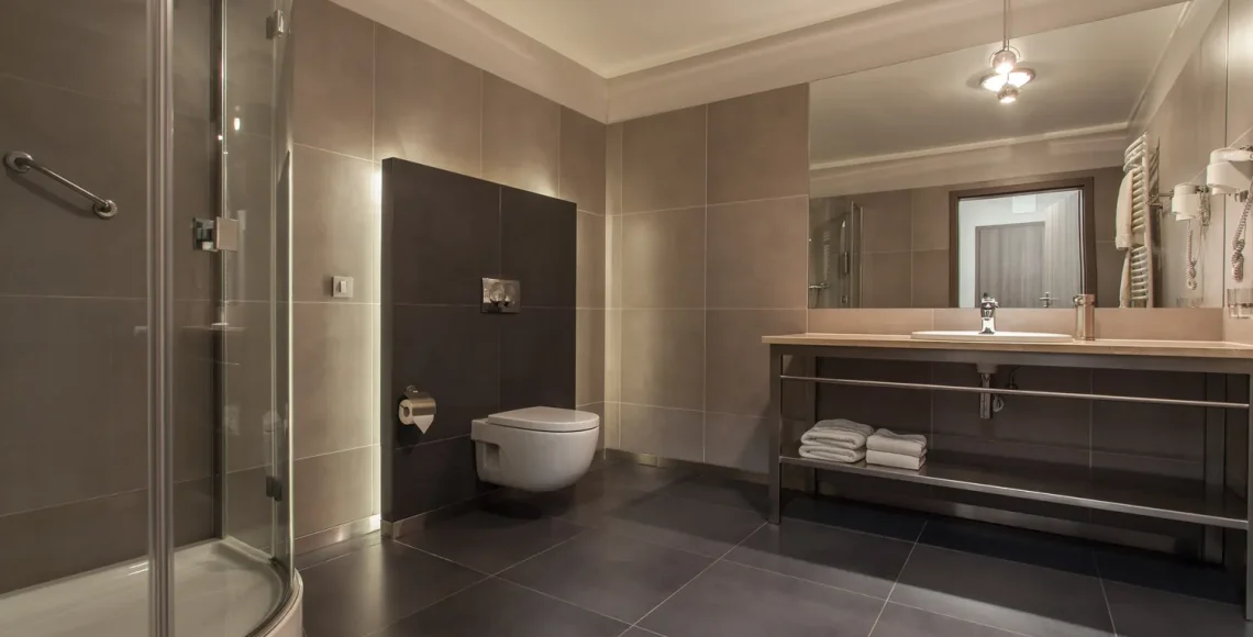 What Is the Best Tile for a Bathroom? A Homeowner’s Guide